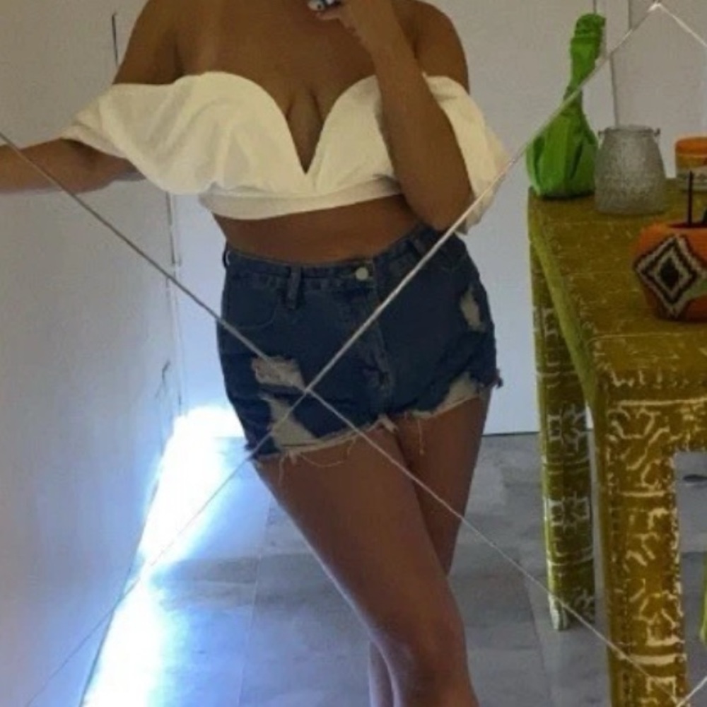 Zara White Off-Shoulder Crop Top